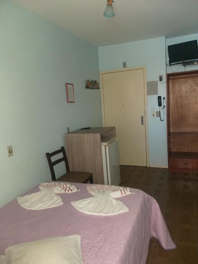 ホテル Residencial Ilha Dourada ゴヴェルナドール・セウソ・ラーモス エクステリア 写真
